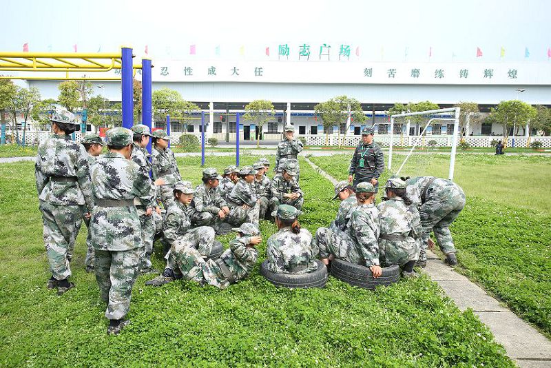 在分享快樂的同時能夠拉近彼此之間的關(guān)系