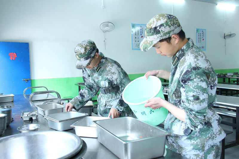 孩子厭學家長應該怎么教育？